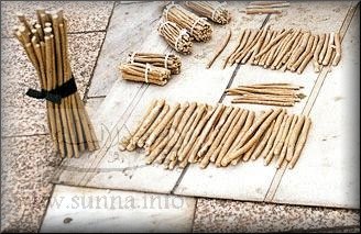 les racines Siwâk en bâtonnets